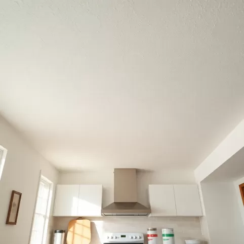 Jak Pomalować Tłusty Sufit W Kuchni