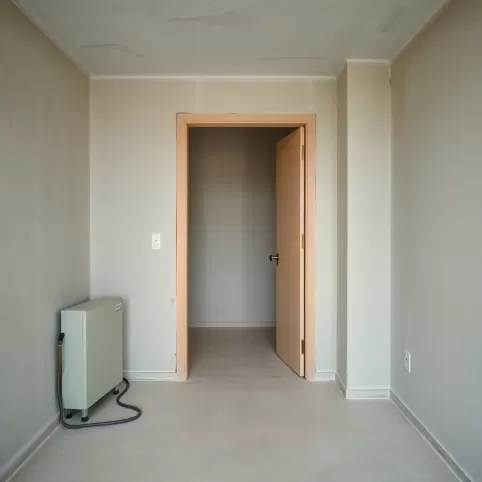 Wejście do mieszkania przed odbiorem